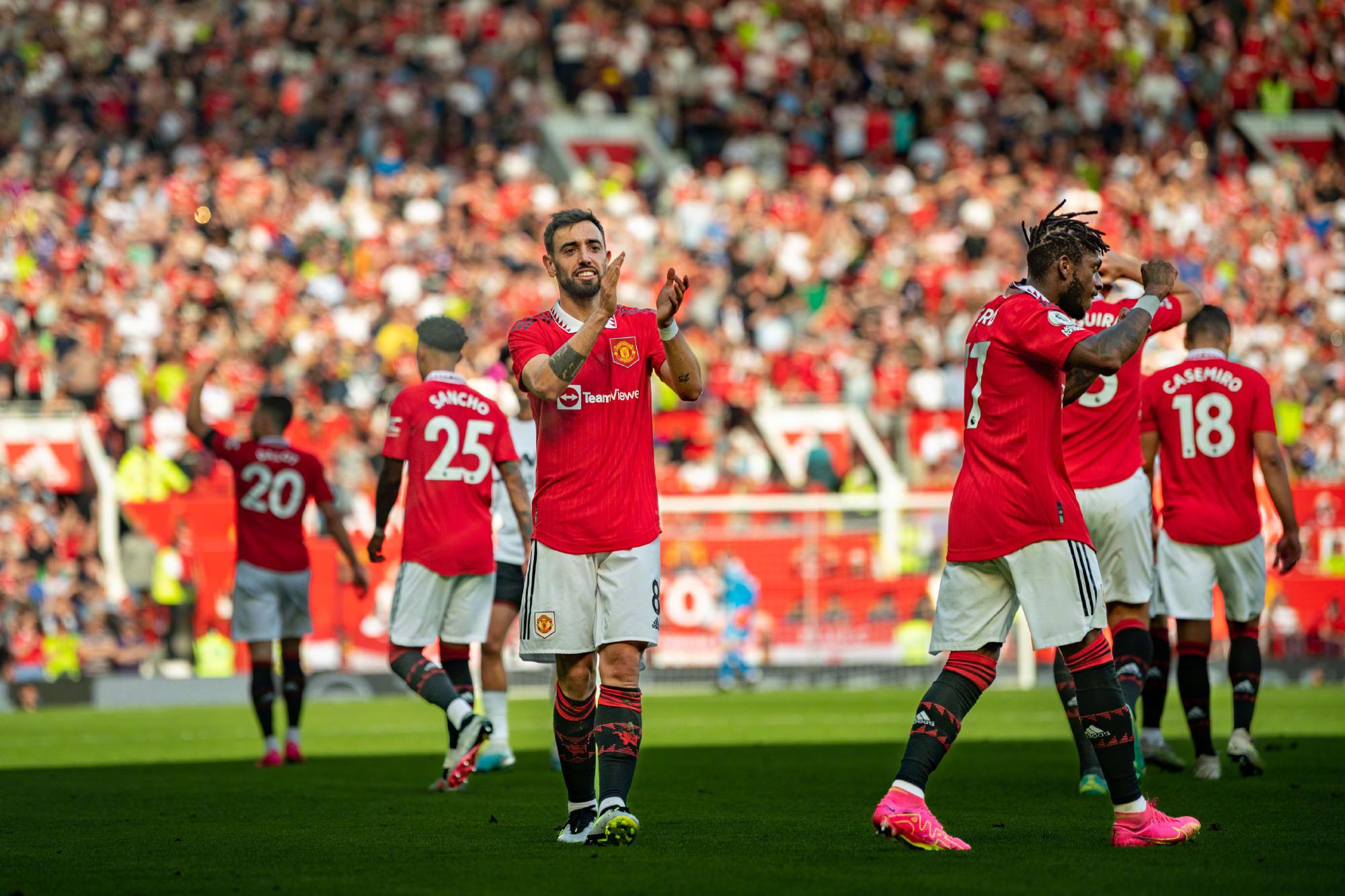 球上占据优 球上占据优